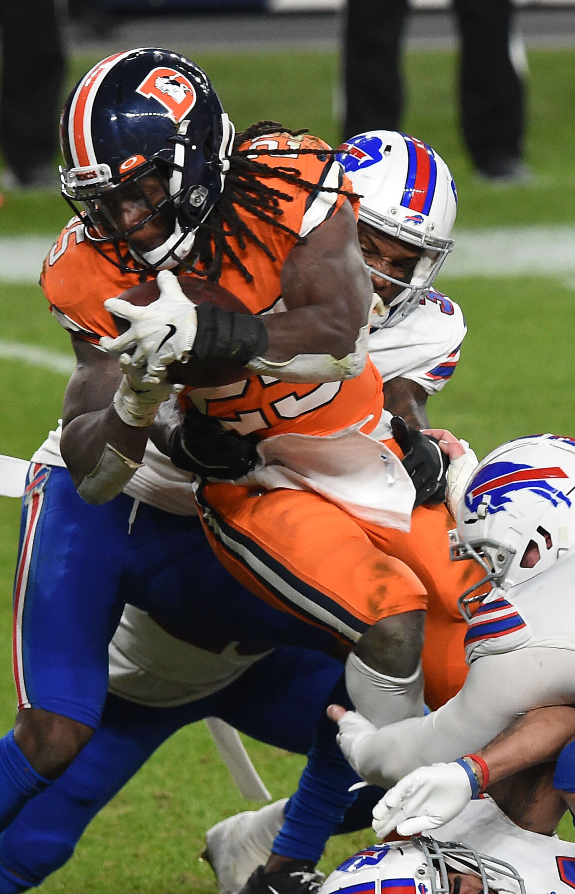 122020-s-broncos 2366.jpg